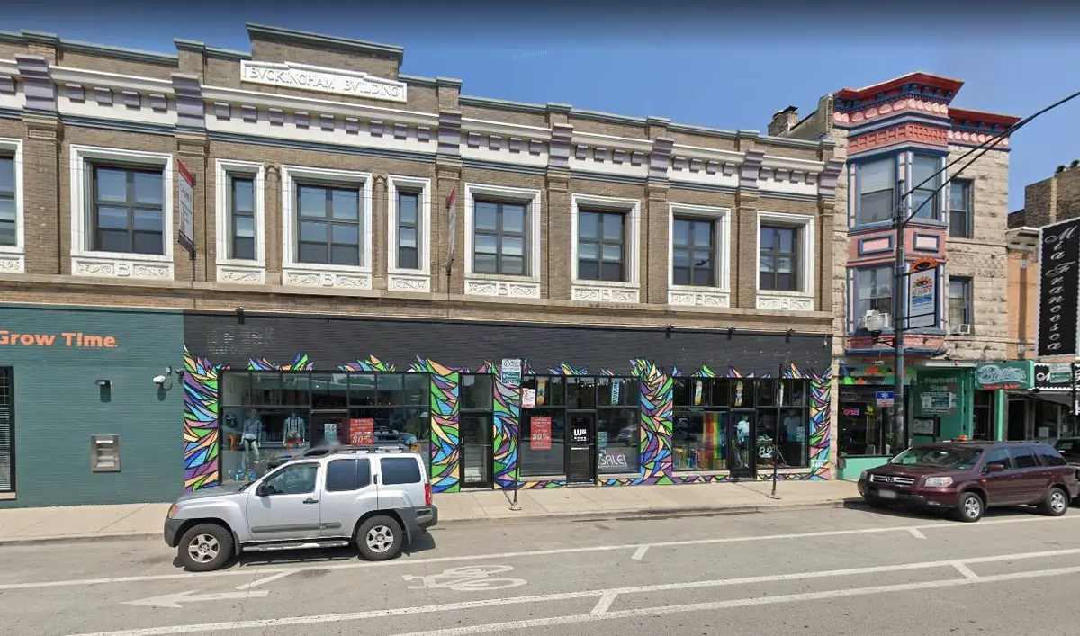3317-23 N Clark Street