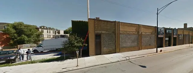 6525 N Clark Street