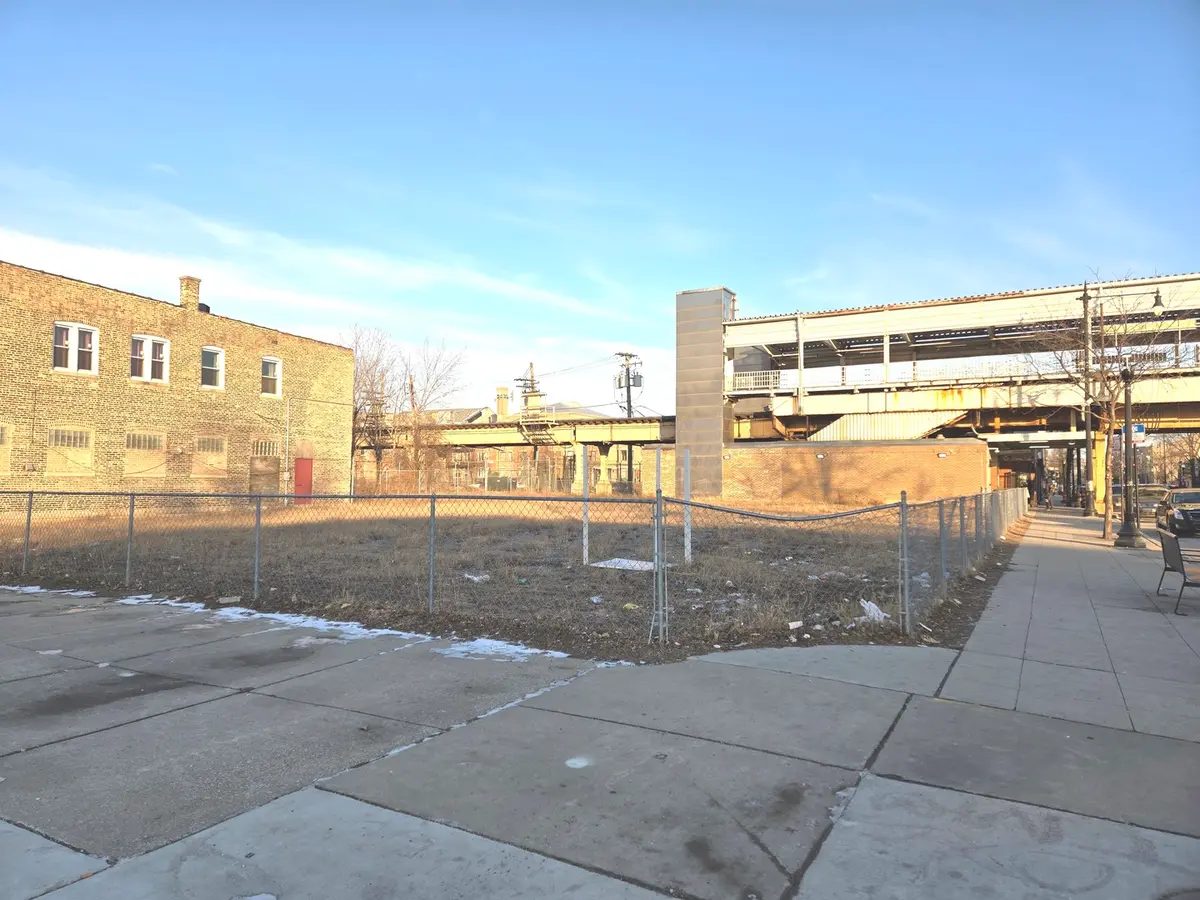 300 E 47th Street