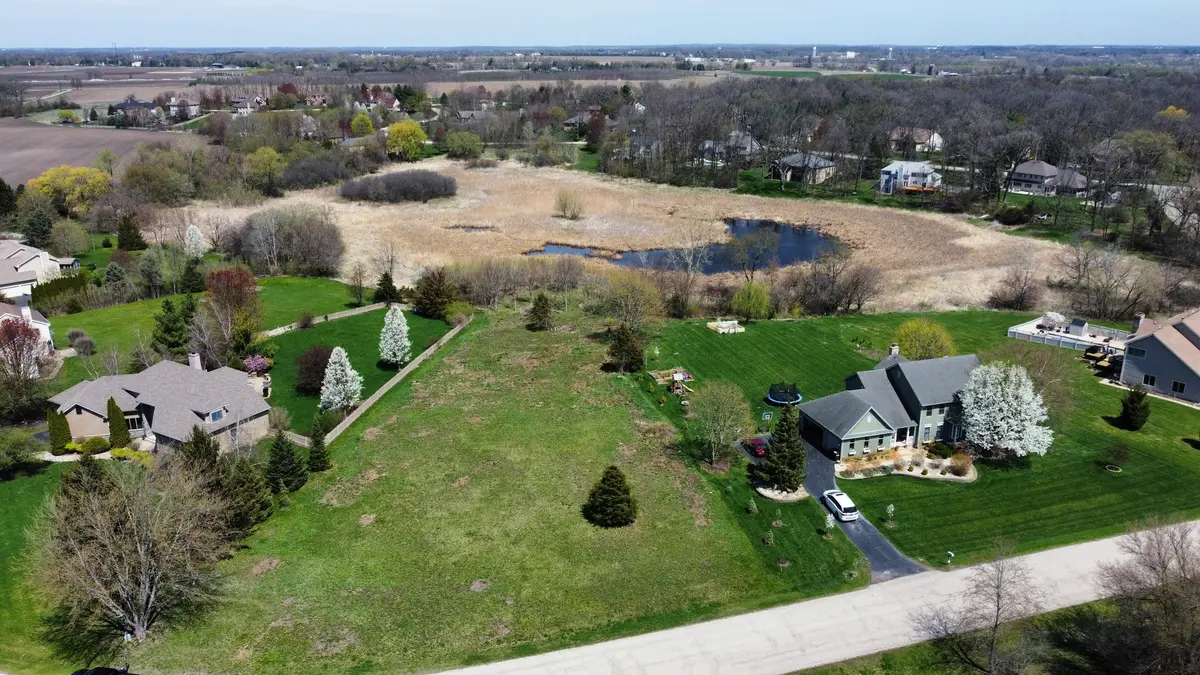 6114 Whiteoak Drive