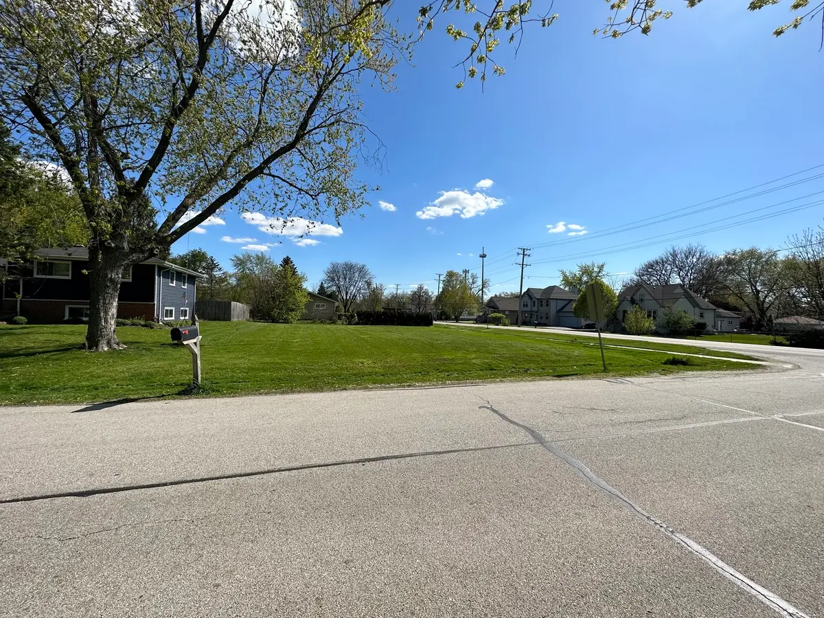 26W181 Grand Avenue