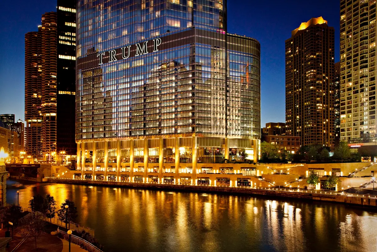 401 N WABASH Avenue