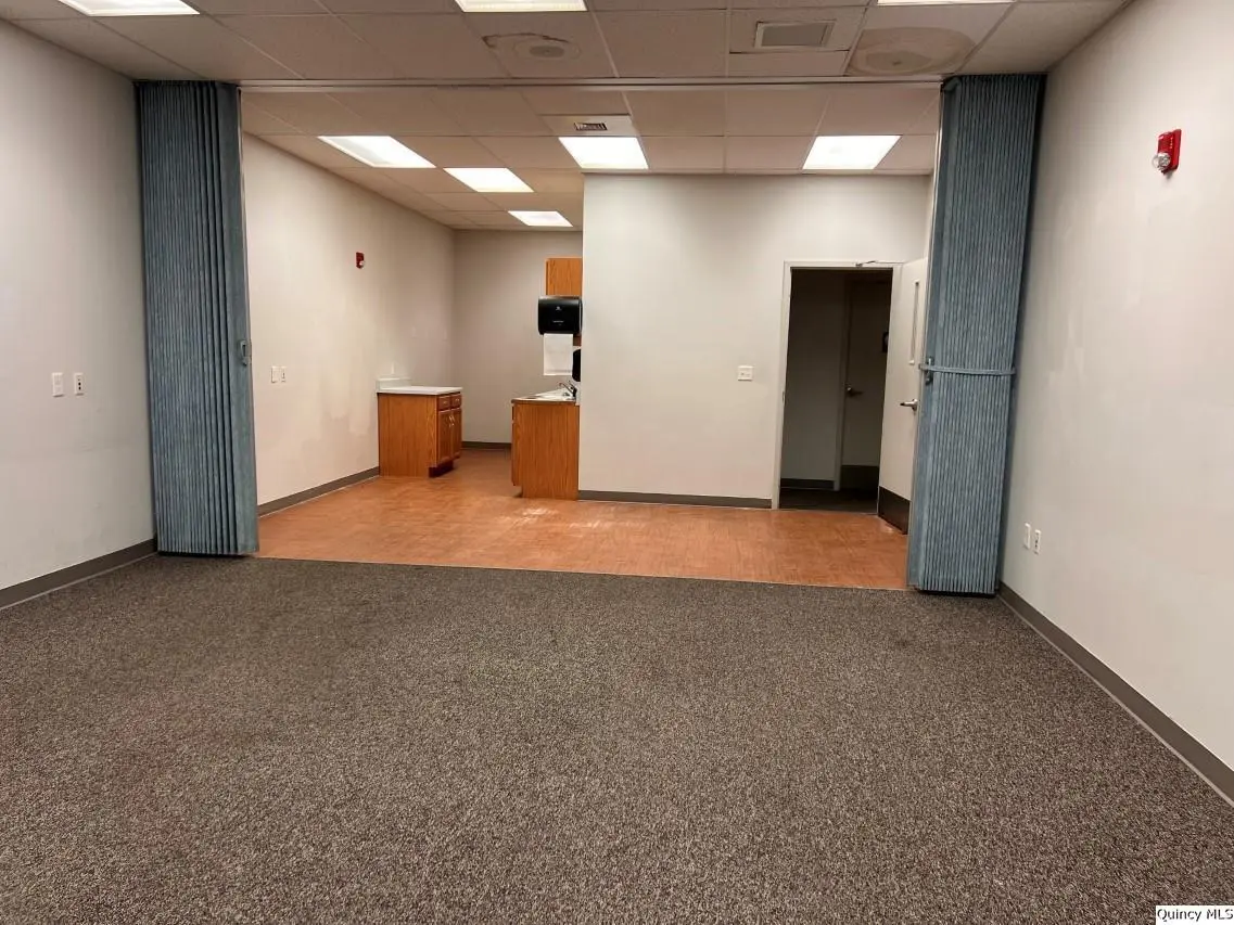 1112-1128 Broadway Suite E