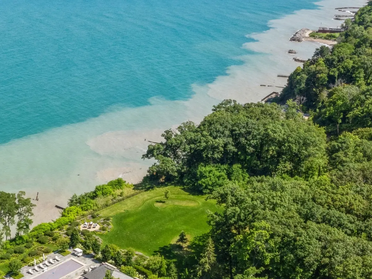 700 Forest Cove Road
