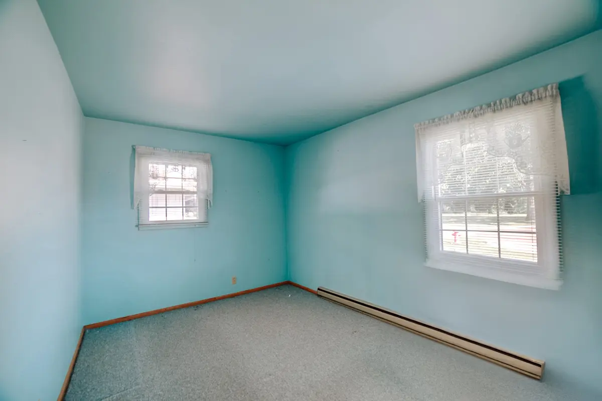 100 W Herron Court