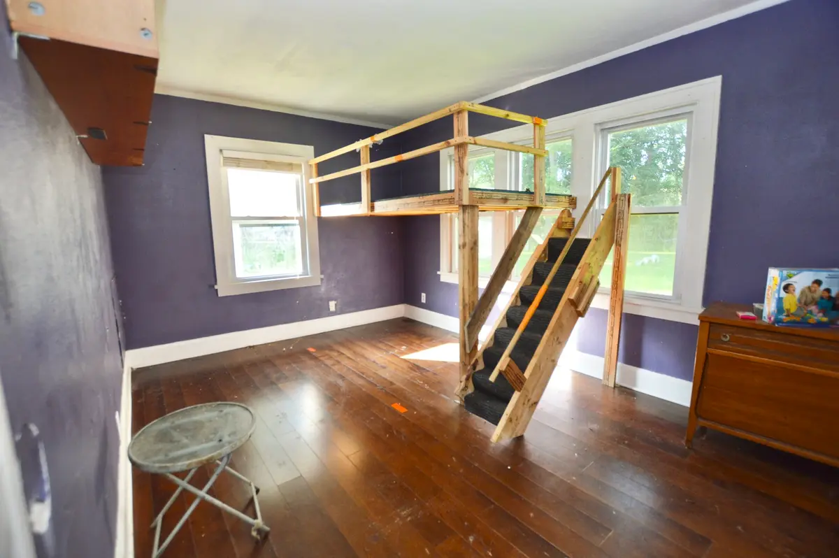 5807 Forest Hills Road