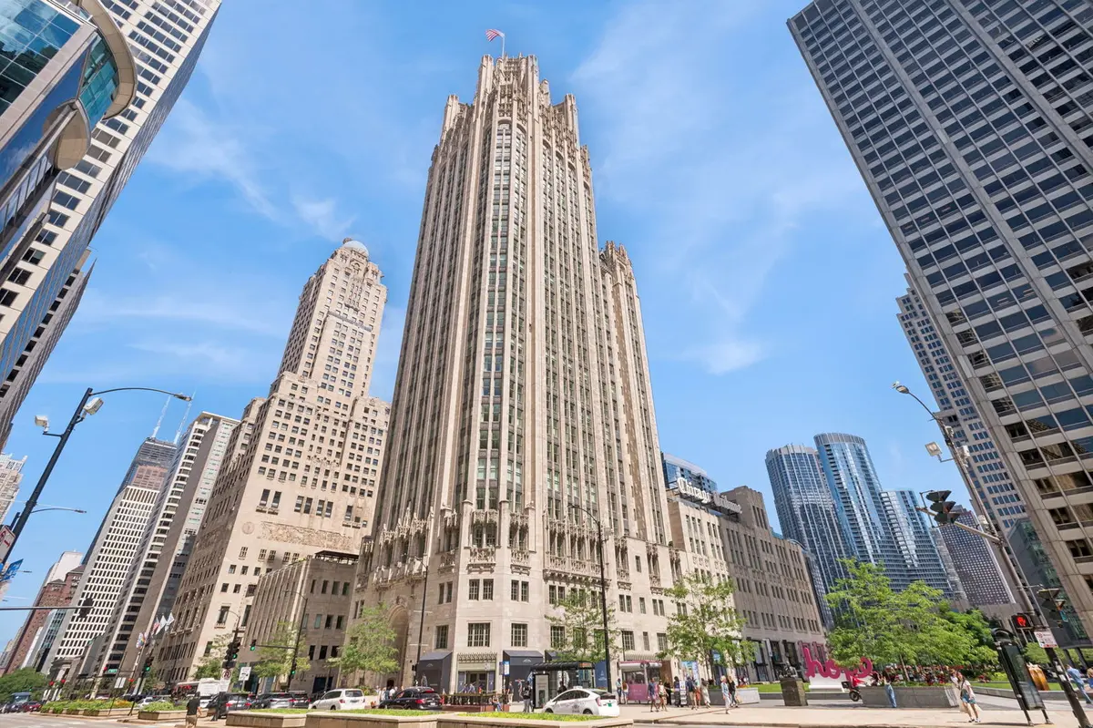 435 N Michigan Avenue