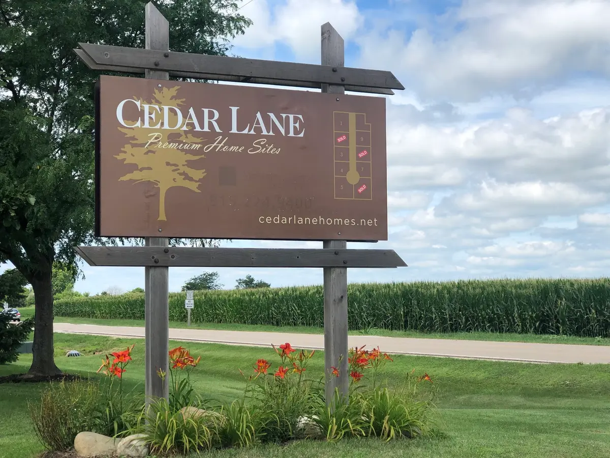 1885 Cedar Lane