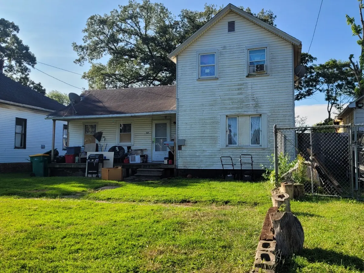 705 E Wilson Street