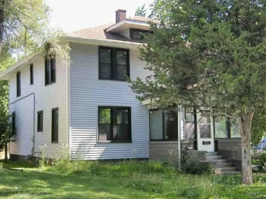 611 Richmond Street