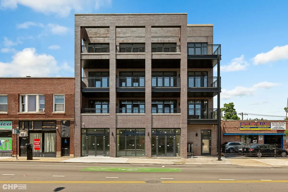 4414 N Kedzie Avenue
