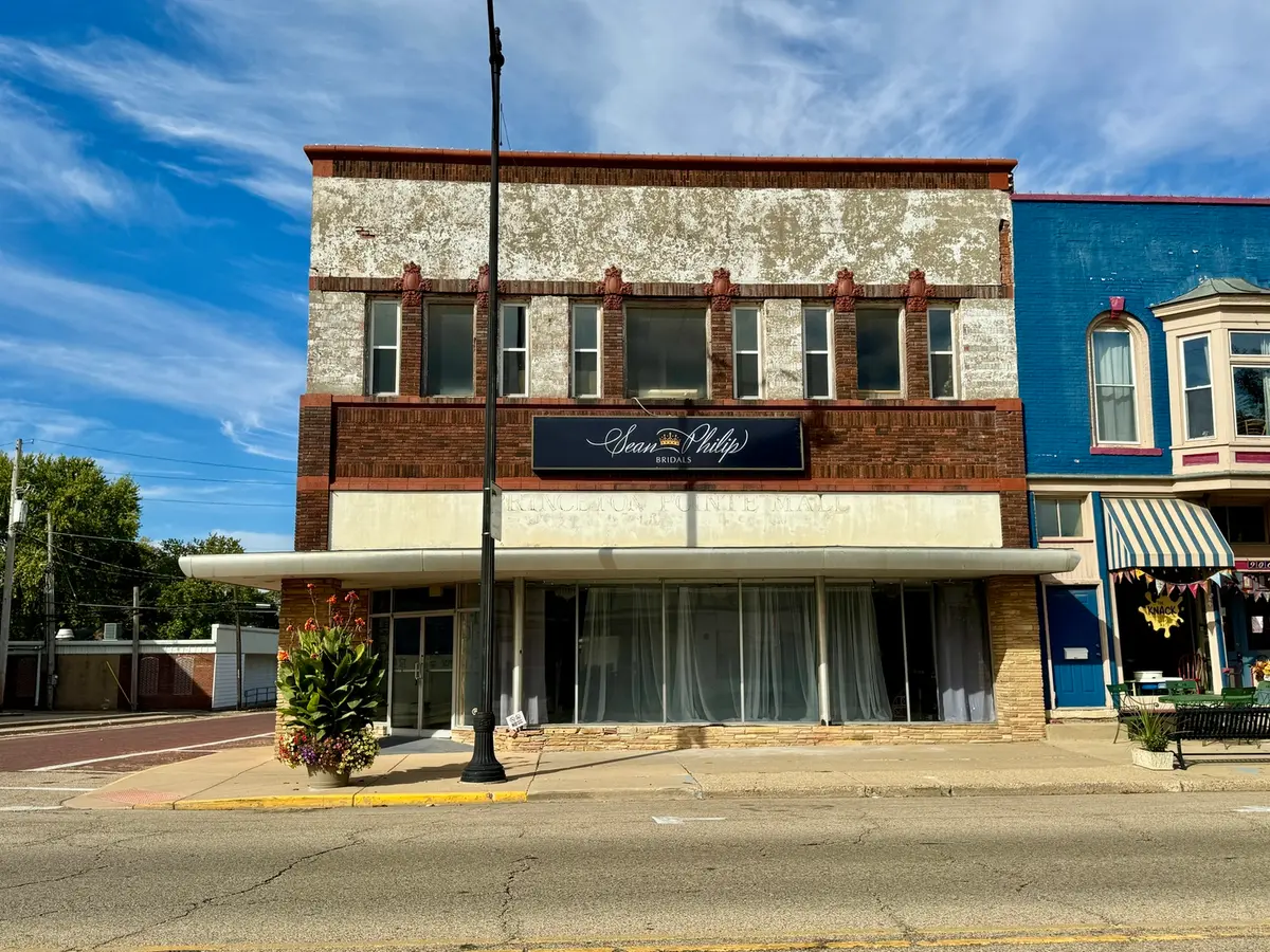 902 N Main Street