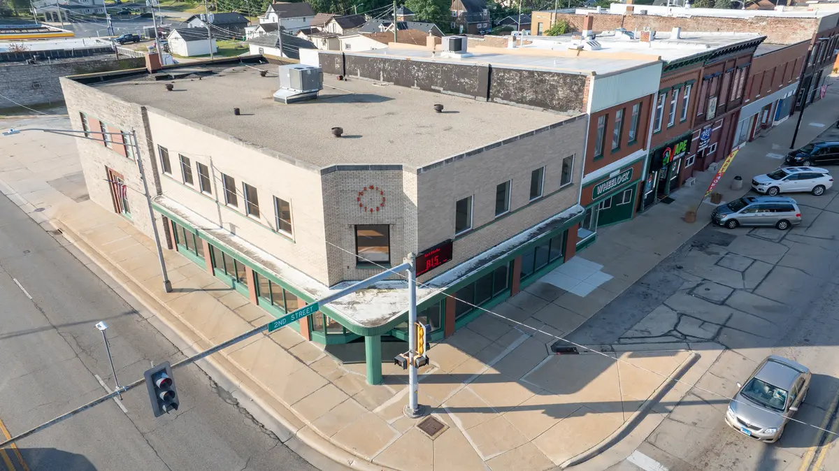 101 W 2nd Street