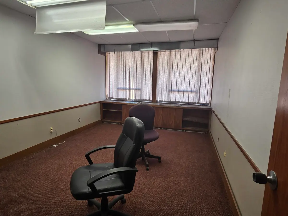 1400 W Anthony Drive