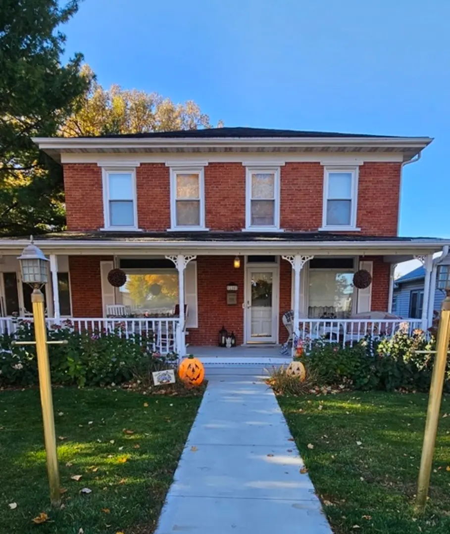 110 W Mason Street