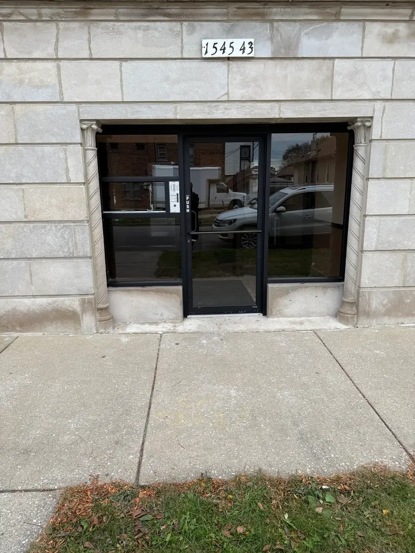 1545 E 85TH Street