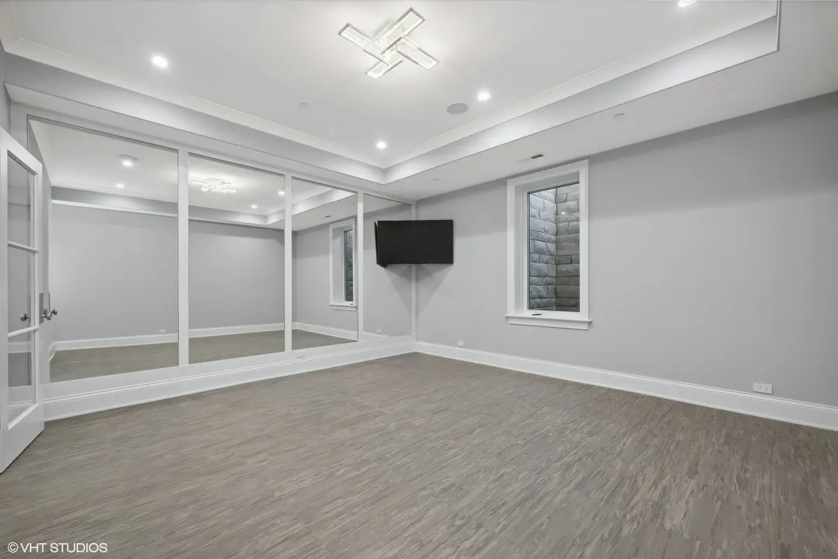 501 Sheridan Road