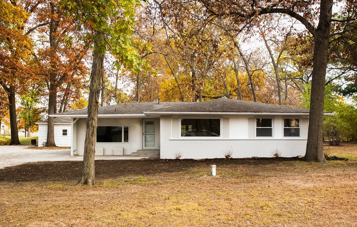 6012 Muriel Lane