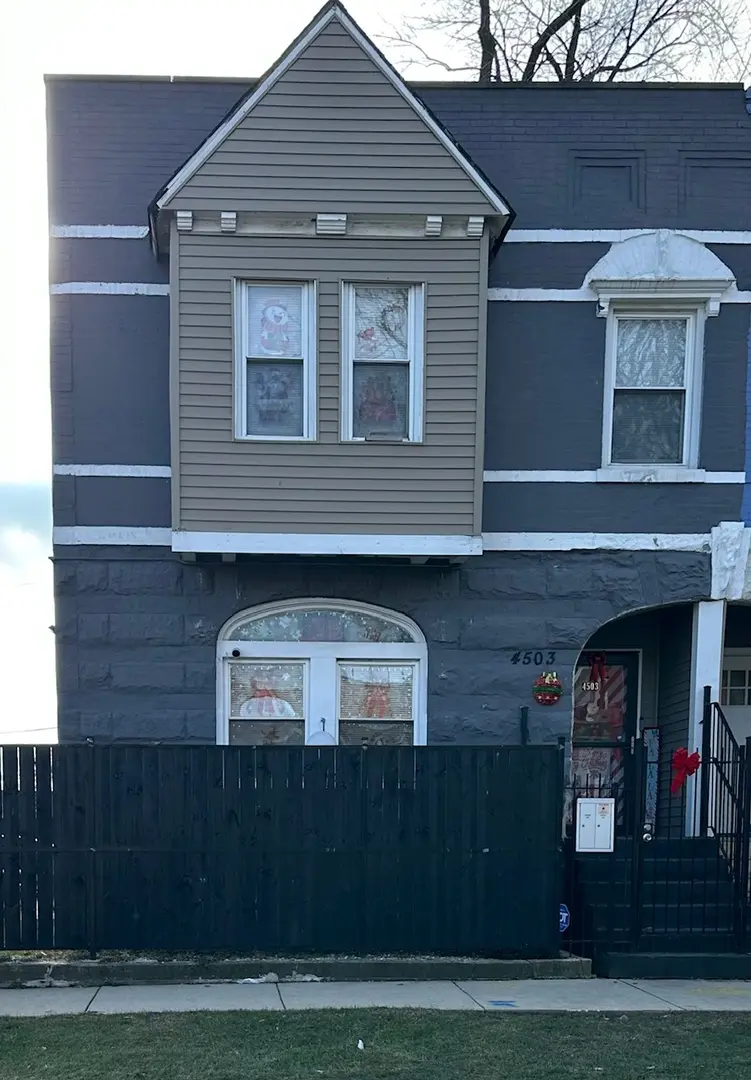 4503 W Congress Parkway