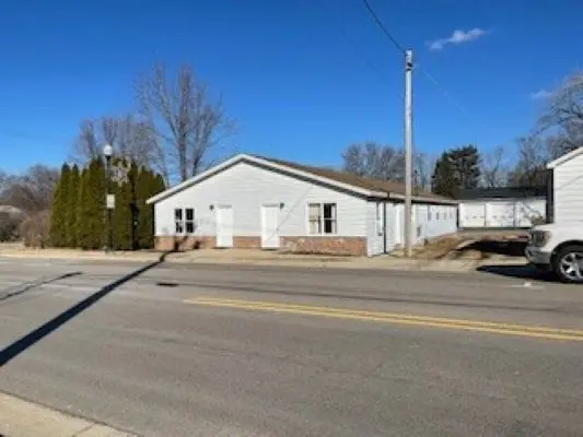 10/12 and 14 Somonauk Road