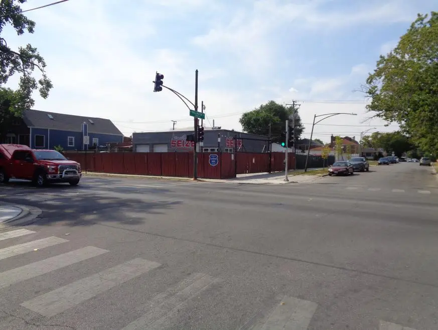 2948-2958 N Narragansett Avenue