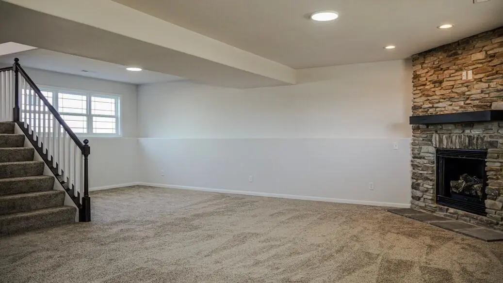 8240 DYLAN Drive