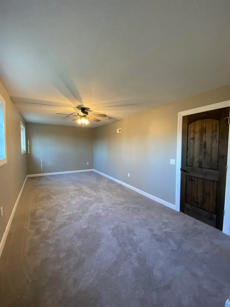 25130 Valley Dr Drive