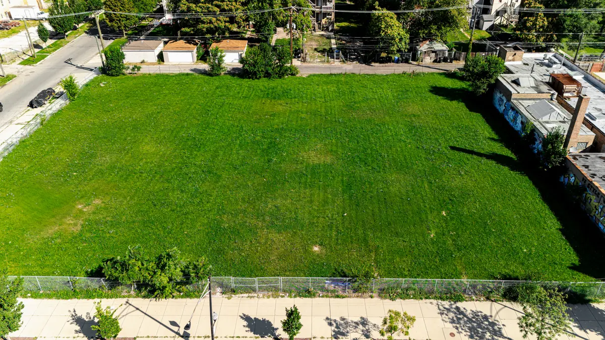 4440-4456 W Madison Street