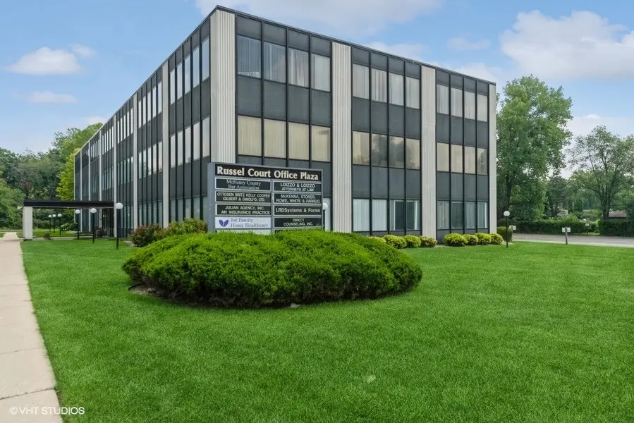 600 RUSSEL Court
