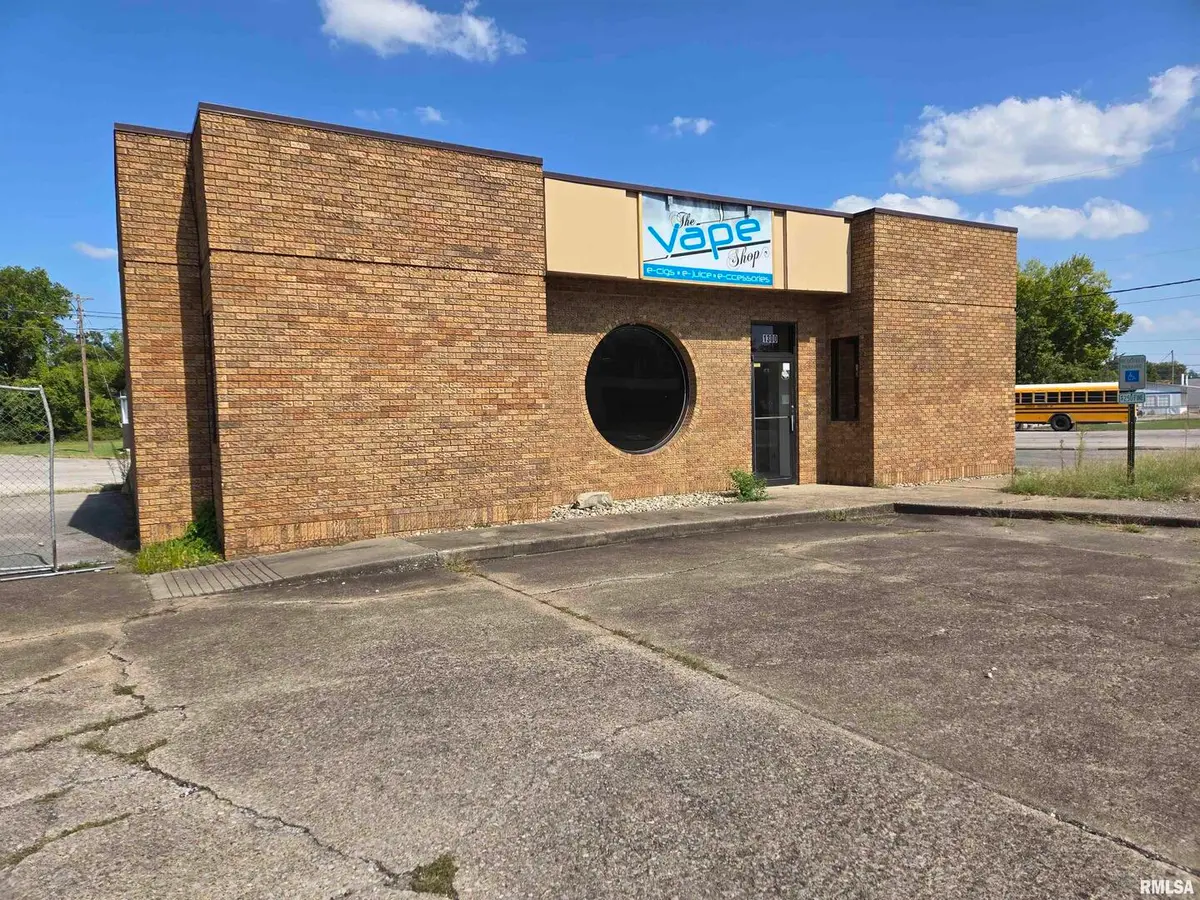 1300 W MAIN Street