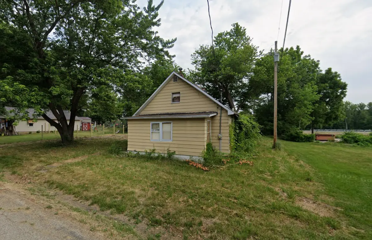 153 E Main Street