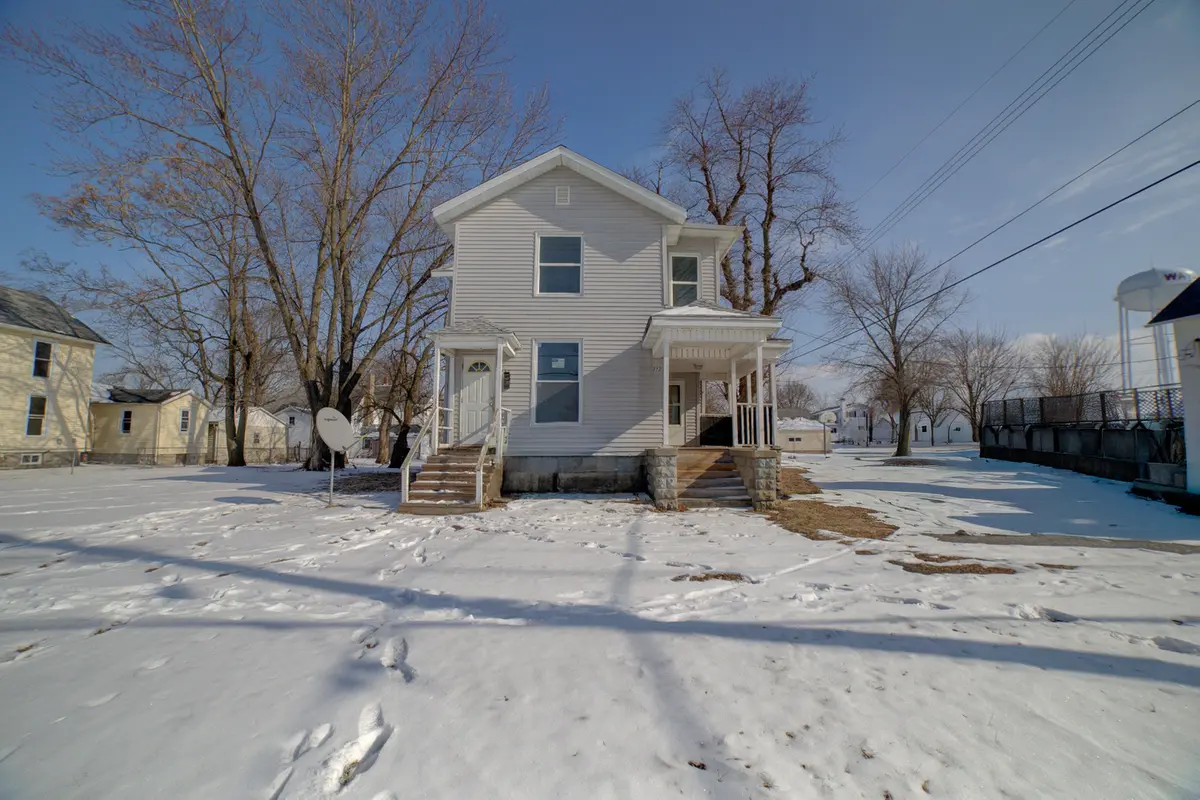 312 N 4th Street