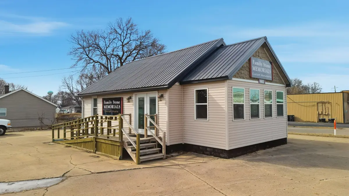 603 W Rock Falls Road