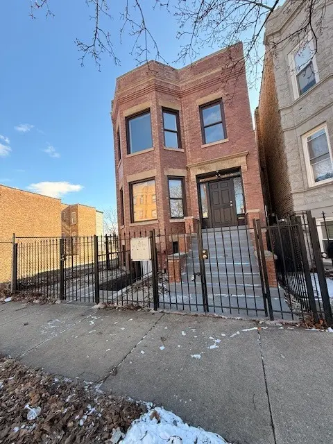 3651 W Grenshaw Street