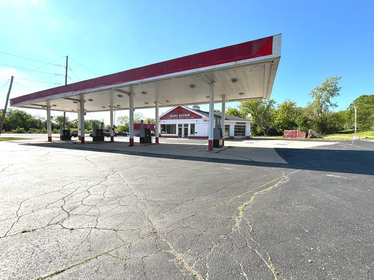 1205 S Northwest Highway