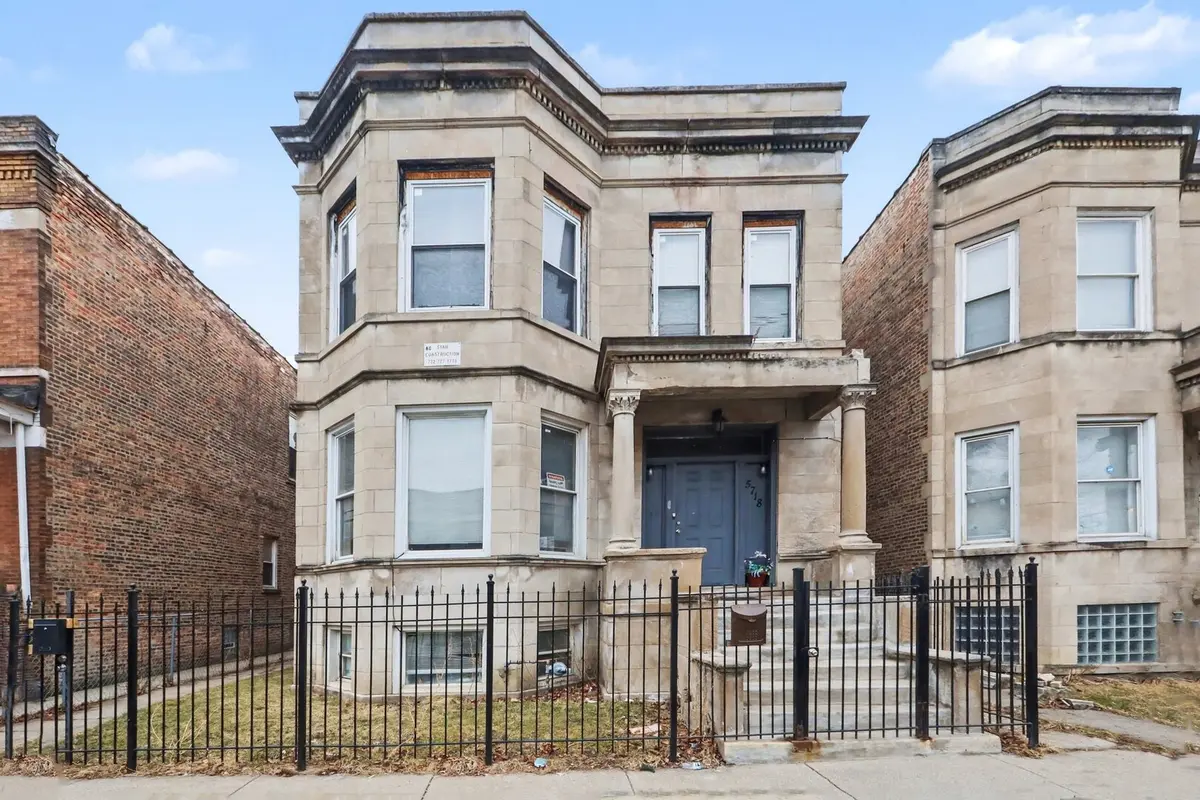 5718 S GREEN Street