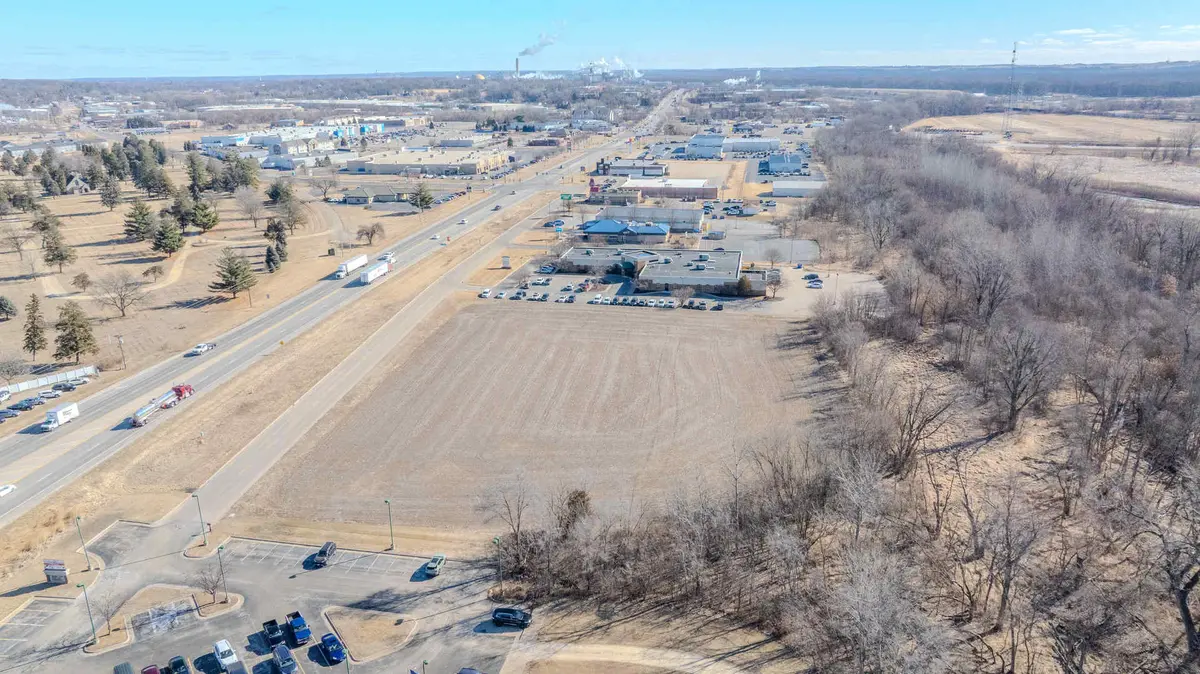 2701 Lincoln Way