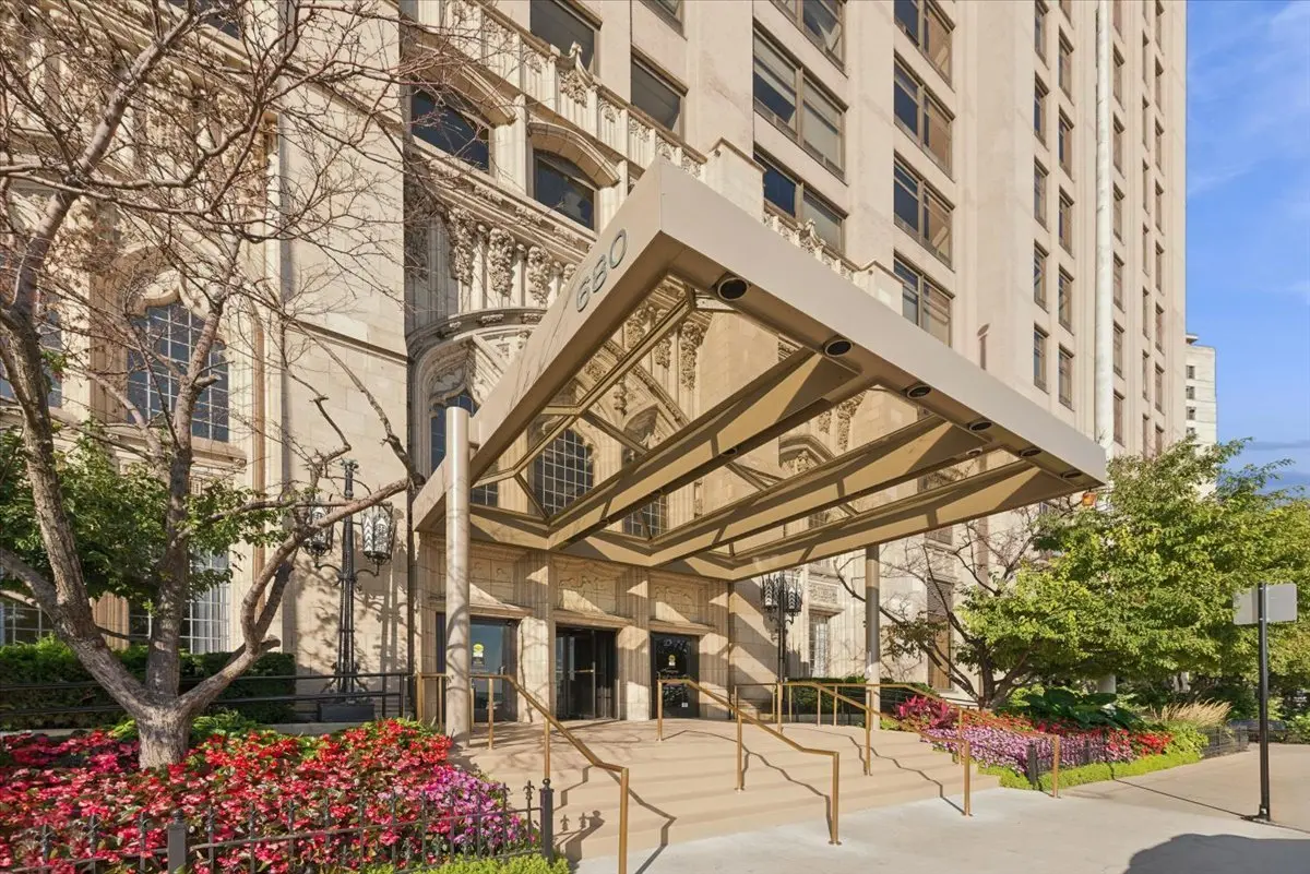 680 N Lake Shore Drive