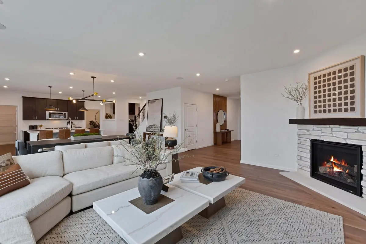 2547 Mallet Court