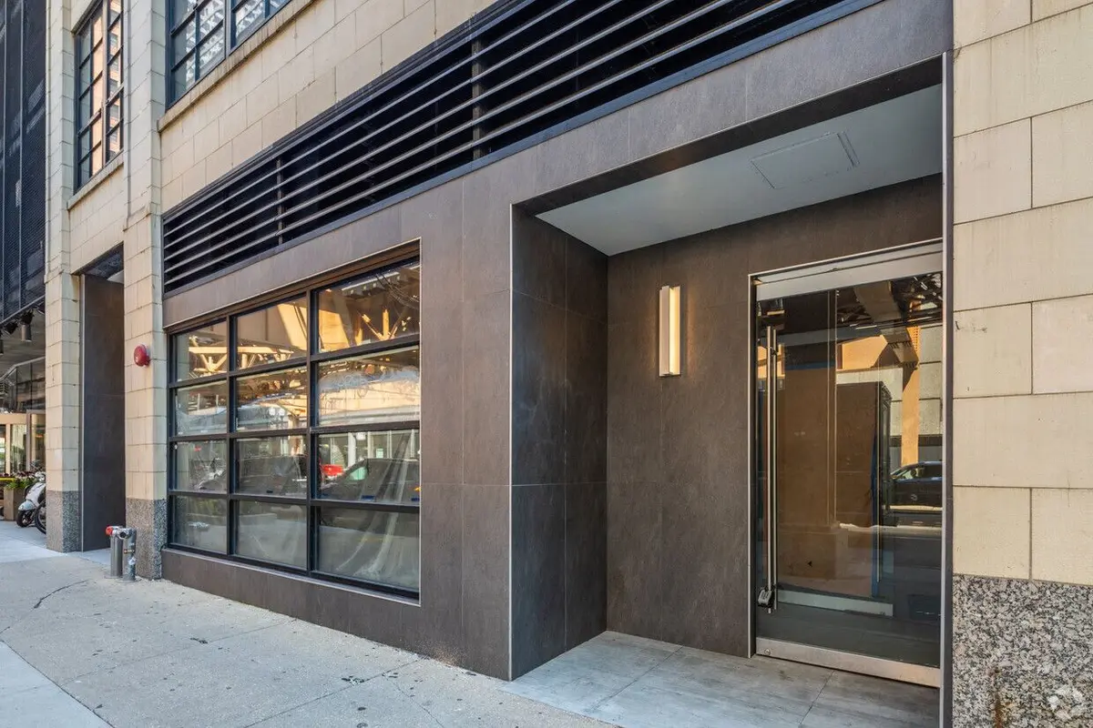 223 W Lake Street