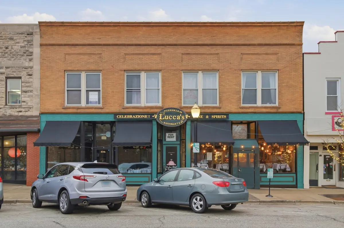 108 W Burlington Avenue