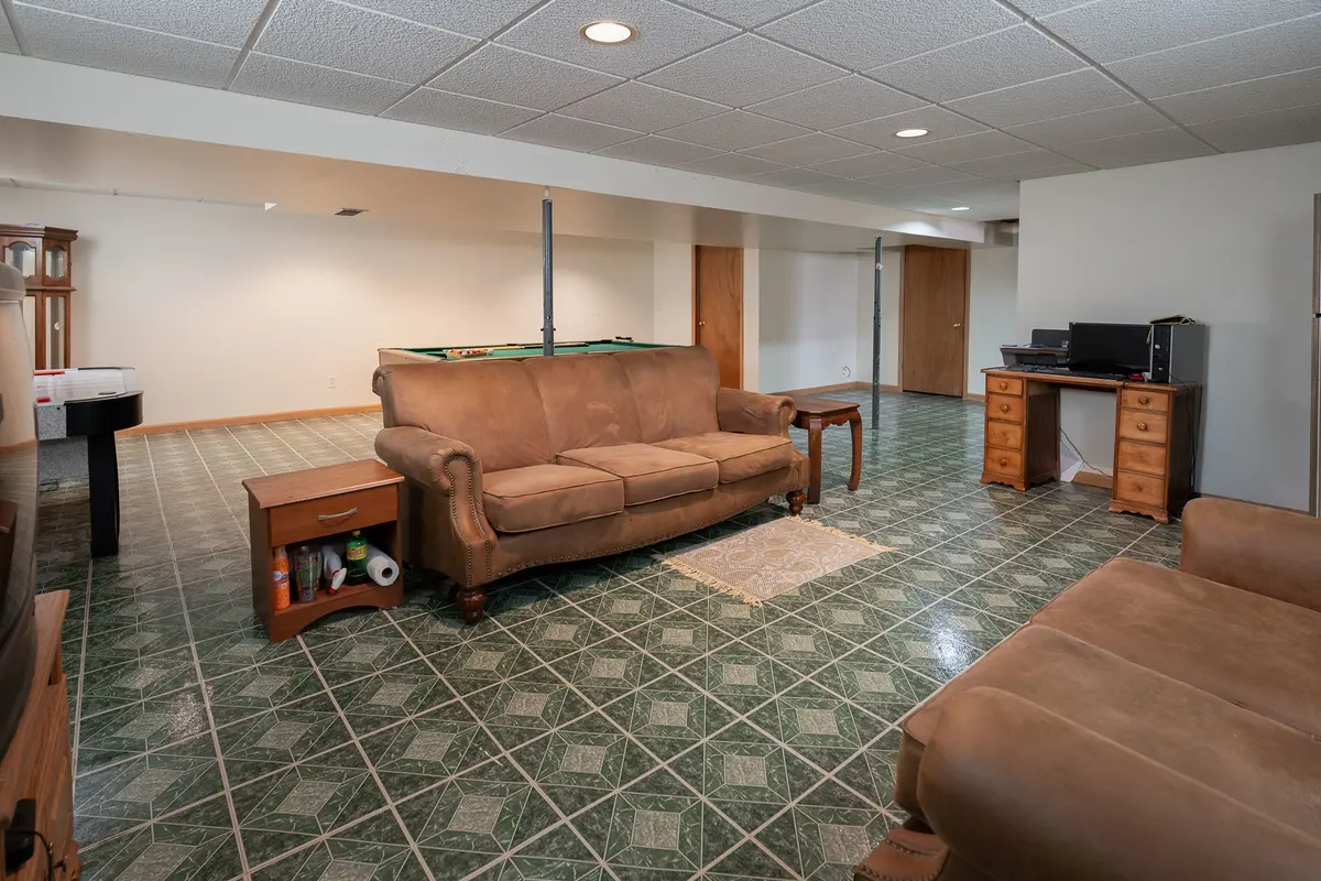 201 S Brush Avenue