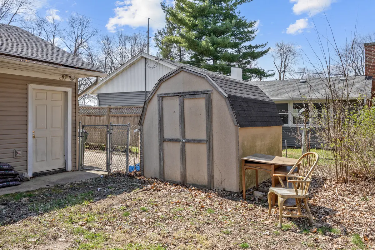 375 Douglas Road