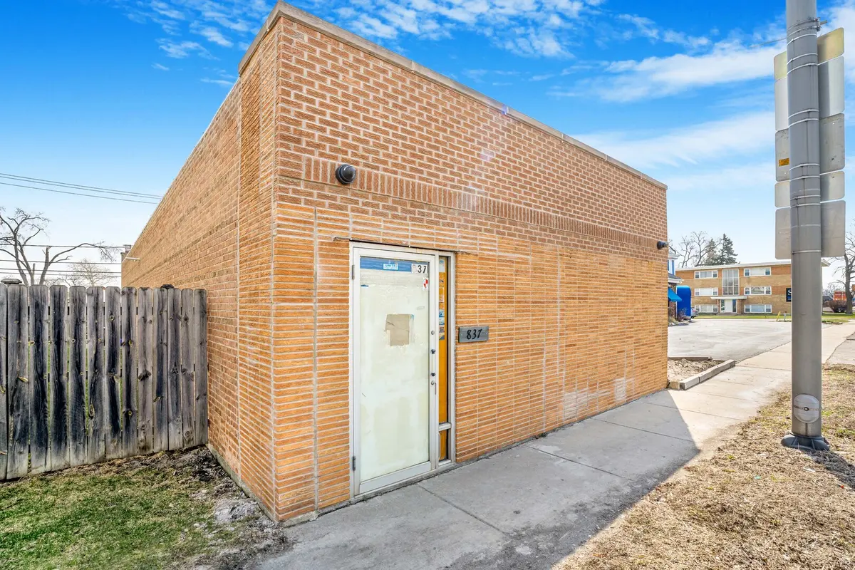 837 Mannheim Road