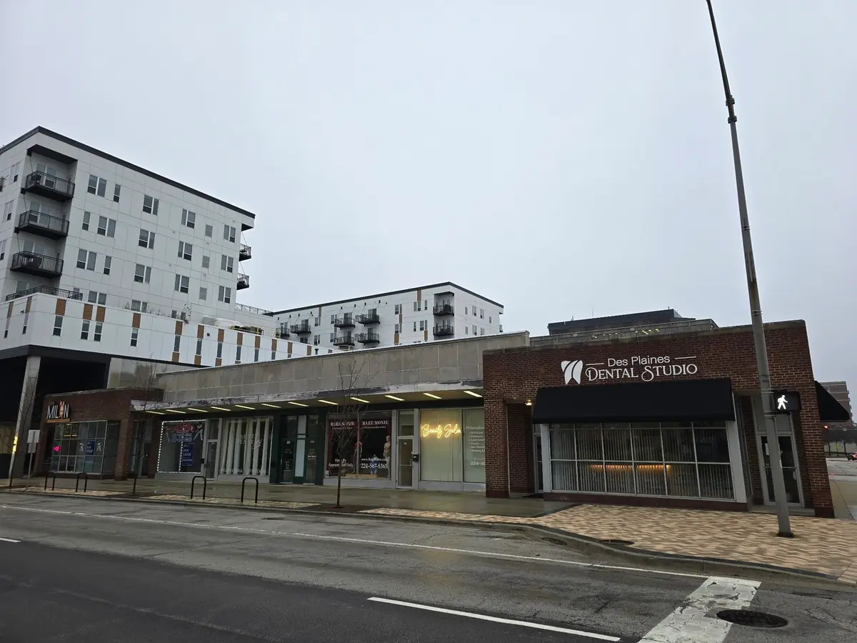 669-685 Graceland Avenue