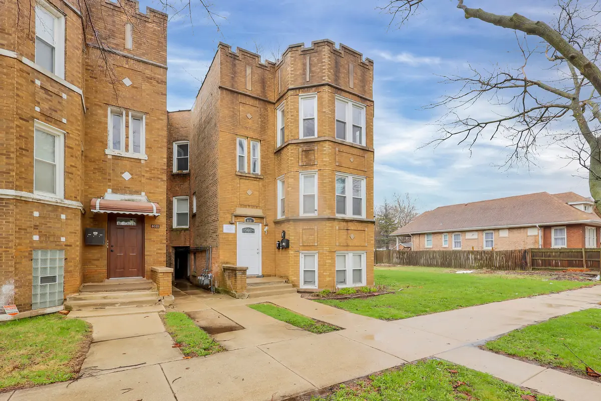 8039 S Marquette Avenue
