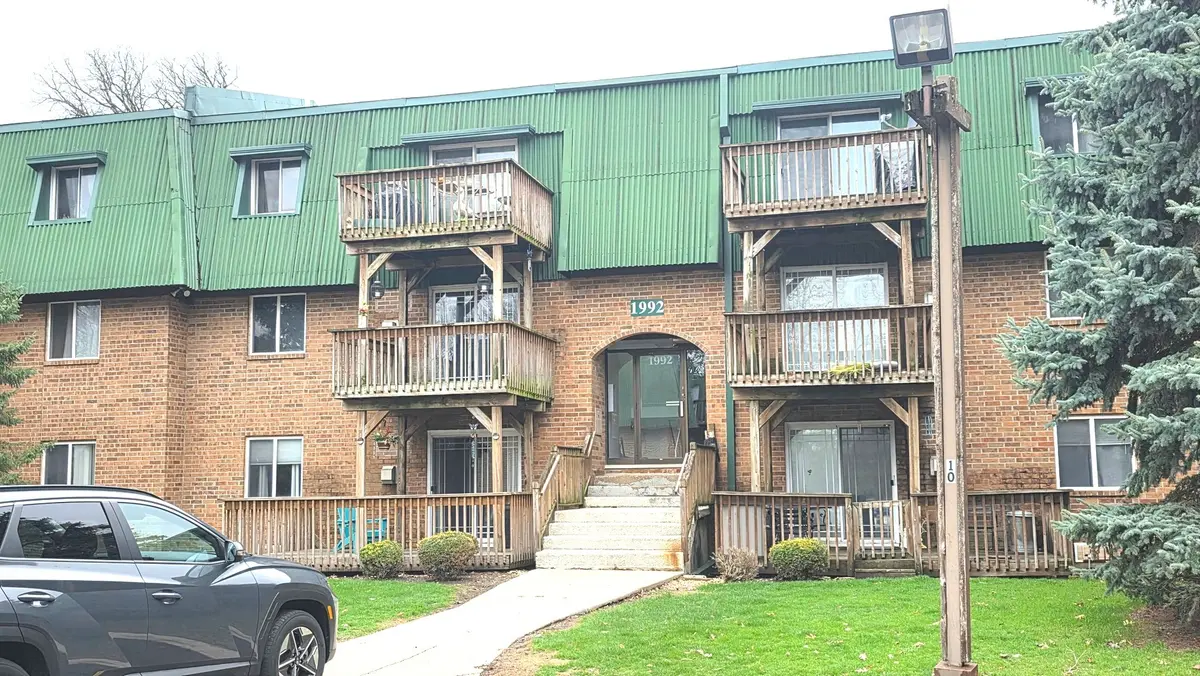 1992 Tall Oaks Drive