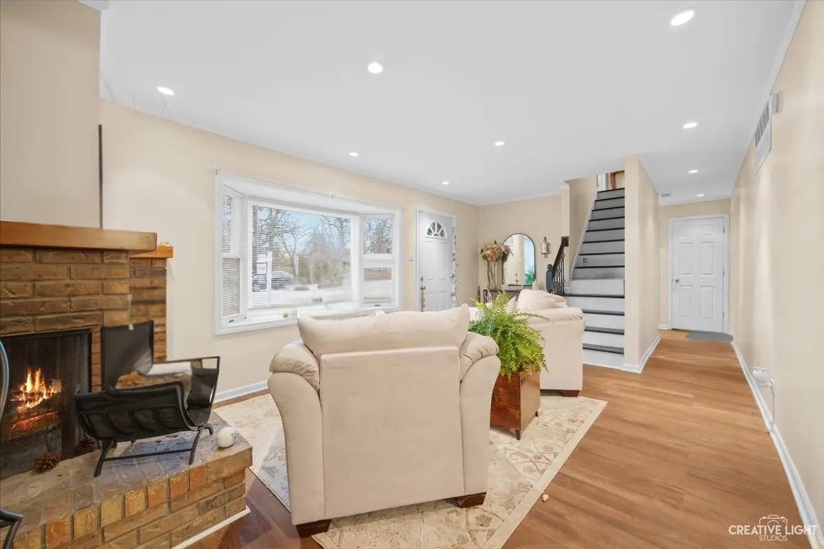 106 Blackhawk Drive