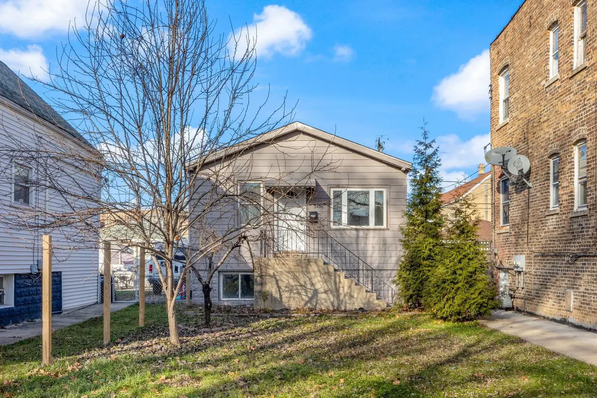 5416 W 25th Place