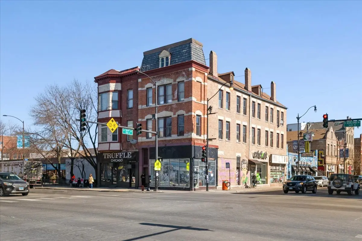 1725 S Ashland Avenue